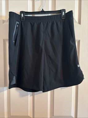Hind Black Athletic Shorts with Zipper Pocket